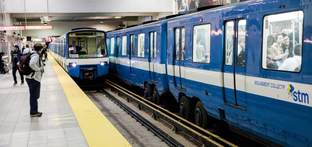 How to use public transportation in Montreal